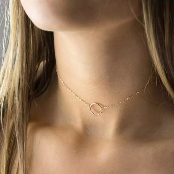 Dainty Minimalist Ring Choker Necklace Silver Sexy! Casual or Party Ready! - Picture 1 of 4